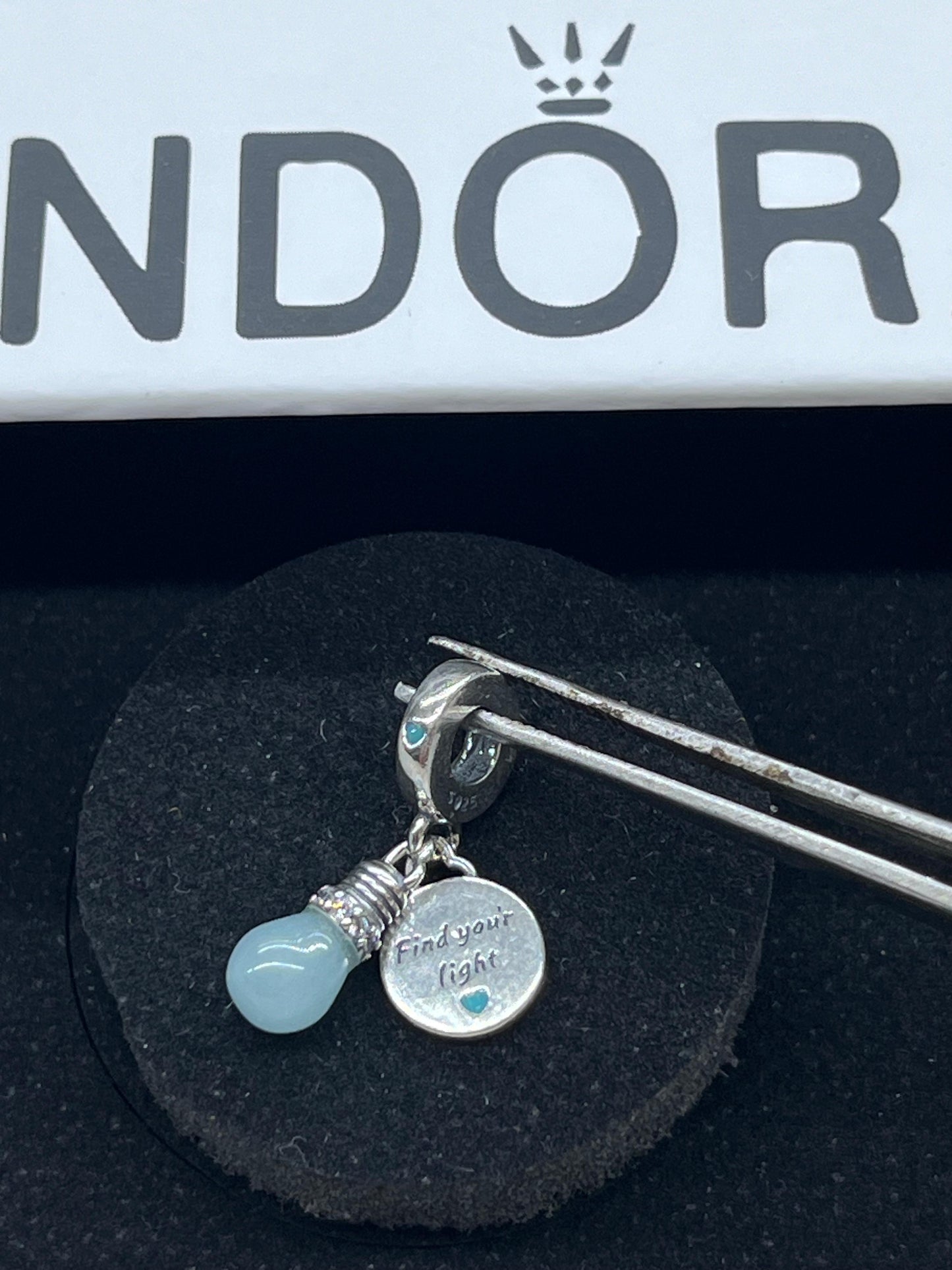 Glow-in-the-dark Lightbulb Double Dangle Pandora Charm  💡