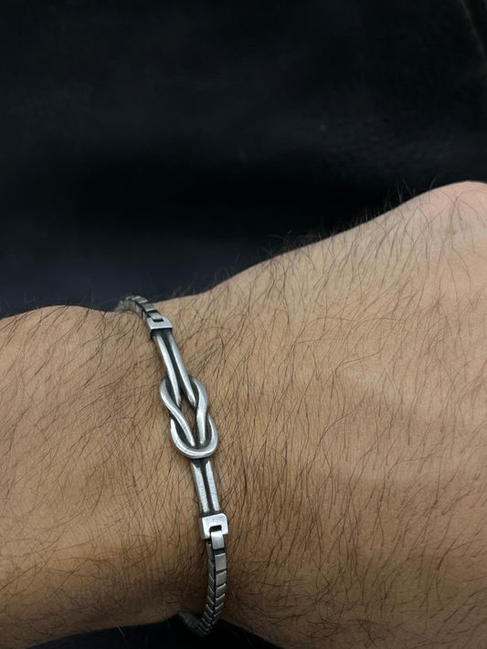 Knot Oxidised-S925 Sterling Silver Bracelet for men