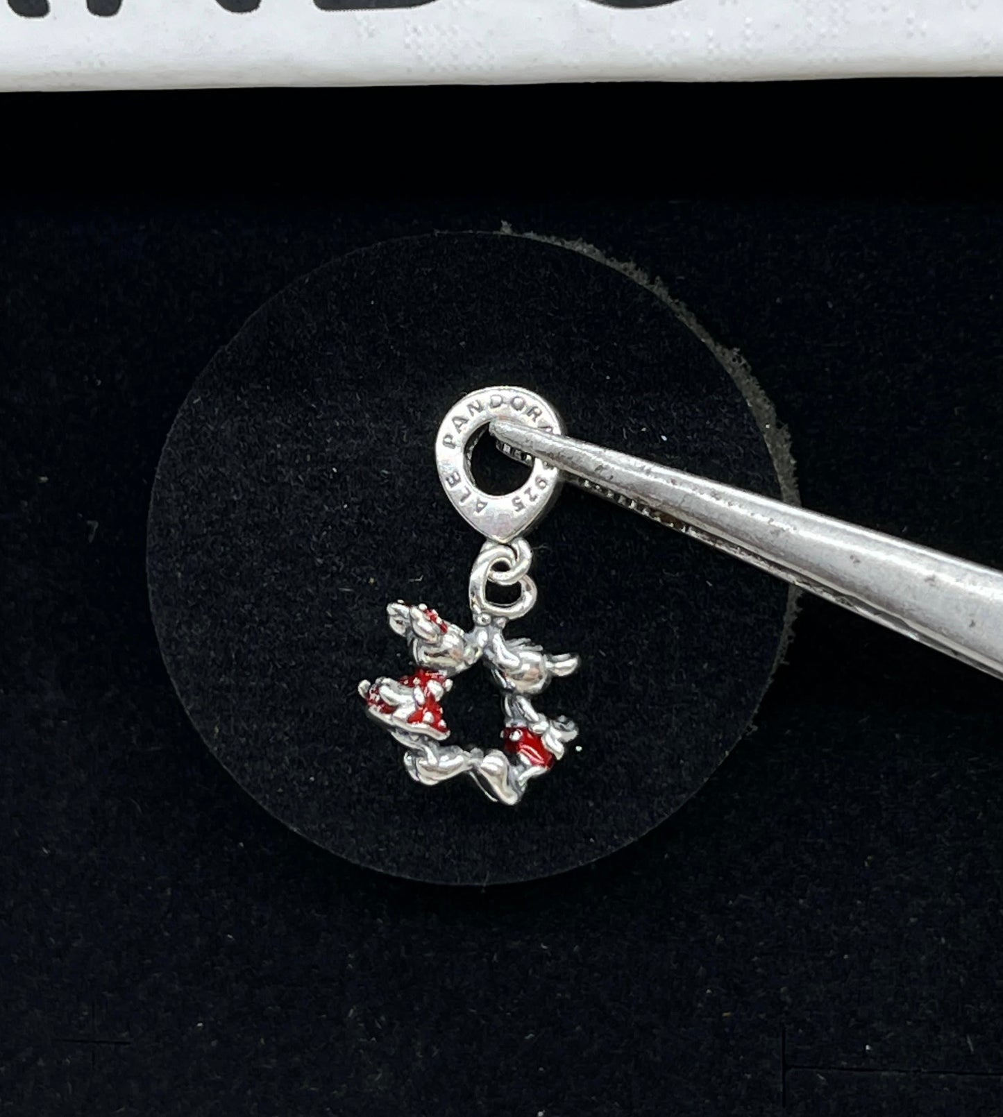 Pandora Disney Mickey Mouse & Minnie Mouse Kissing Dangle Charm