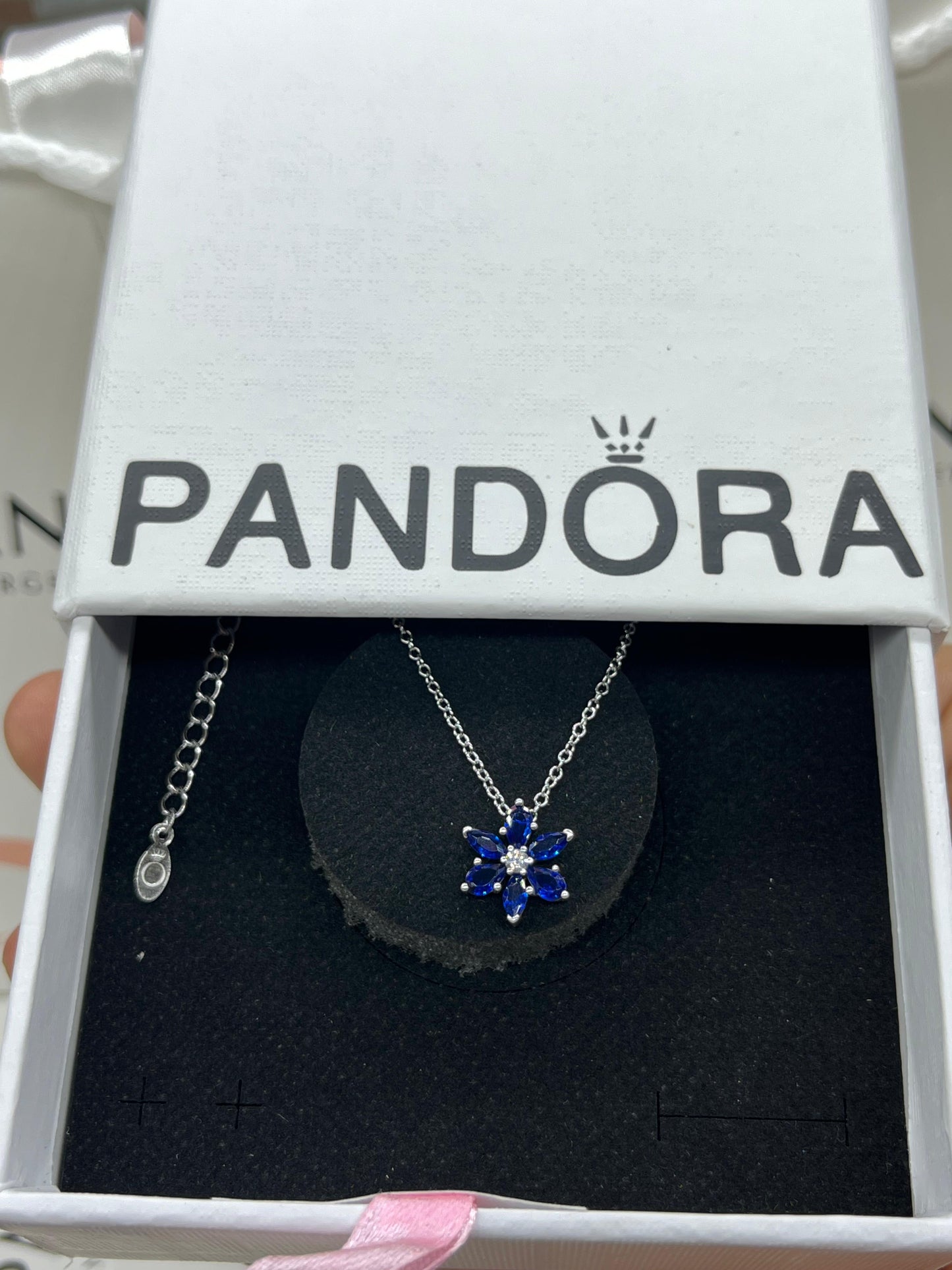 Pandora Sparkling Blue Herbarium Cluster Pendant Necklace