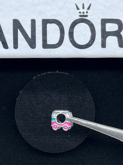 Pandora volkswagen camp van Charm